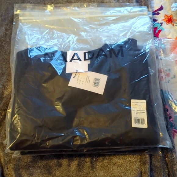 NWT - Naadam 100% Cashmere Short Sleeve cropped pullover - Picture 2 of 9